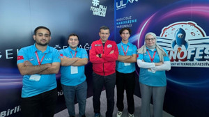 Balıkesir Üniversitesi PLCommander takımı TEKNOFEST 2025'te Türkiye birincisi oldu