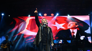 Volkan Konak, Balıkesir’de konserlerle anıldı