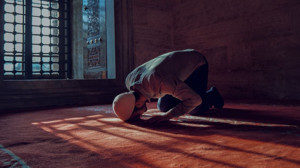 Balıkesir'de 10 Ekim 2025 Cuma Günü Namaz Vakitleri