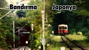 Balıkesir'de Japonya'yı Aratmayan Manzara: Evlerin Altından Geçen 114 Yıllık Tren Tüneli