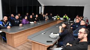 Büyükşehir personeli motorlu bisiklet eğitimiyle bilgilendirildi