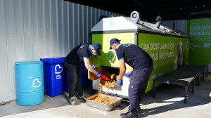 Balıkesir’de Can Dostlar İçin Mama Üretimi Başladı