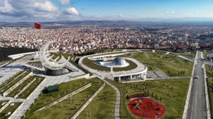 Balıkesir'in Ruhunu Yansıtan Meydan ve Caddeler