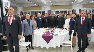 Burhaniye’de Öğretmenler Günü Yemeği