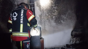 İvrindi’de Soba Yangını: Ev Kül Oldu, Ekipler Müdahale Etti