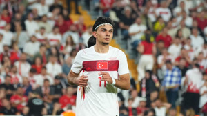 Galatasaray Yılın Transferini Bitiriyor