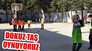 Dokuz Taş Oynuyoruz