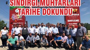SINDIRGI MUHTARLARI TARİHE DOKUNUYOR