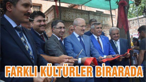 FARKLI KÜLTÜRLER BİRARADA