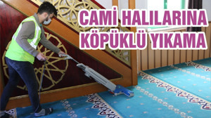 CAMİ HALILARINA KÖPÜKLÜ YIKAMA