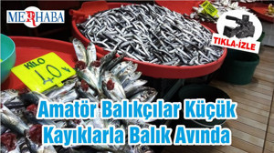 Amatör Balıkçılar Küçük Kayıklarla Balık Avında