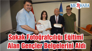 Sokak Fotoğrafçılığı Eğitimi Alan Gençler Belgelerini Aldı