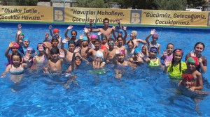 Balıkesir'de Havuzlardan Çocuk Sesleri Yükseliyor