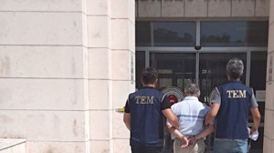 FETÖ Üyesi Edremit'te Yakayı Ele Verdi