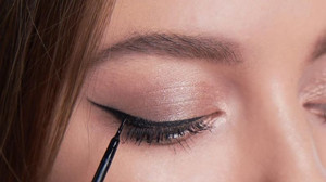 Pratik Eyeliner Çekme Teknikleri