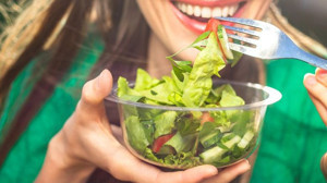 Cildinizi Tazeleyen Besinler