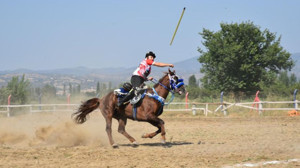 Atlı Cirit Müsabakaları Sındırgı’da