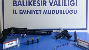 Balıkesir Polislerinden Büyük Operasyon ! 28 Kişi Yakayı Ele Verdi