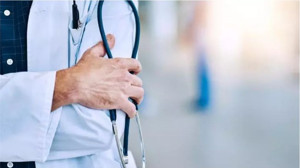 Doktor Gözaltında: Bıçak parası istedi
