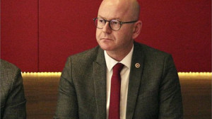 CHP'li Sarı'dan Bakan Koca'nın Eris Açıklamasına Tepki