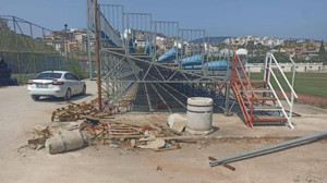 Erdek Belediyesi Stadyumu Şantiyeye Döndü