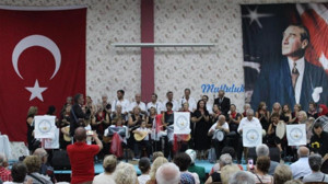 Halk Müziği Konserine Gömeç'ten Yoğun İlgi