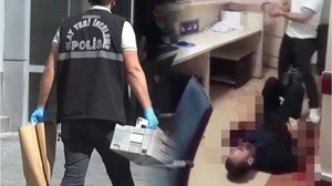 Hastaneyi Bastı ! Sağlık Teknikerini Bıçakladı