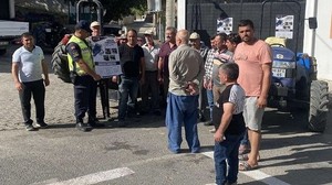 Trafik Timleri Sürücülere Eğitim Verdi