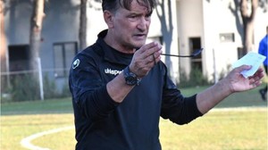 Balıkesirspor’un Yeni Teknik Direktörü Demirtaş Oyuncuları Değerlendirdi