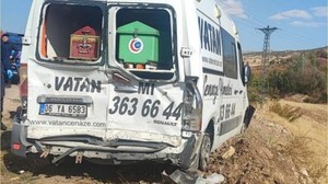 Cenaze Aracını Cenaze İle Birlikte Kaçırdı