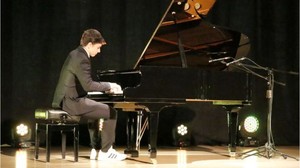 Balıkesir’de Yetenekli Gençler Jüri Huzurunda