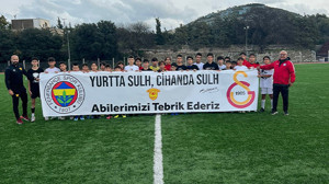 Sahaya Anlamlı Çıkış