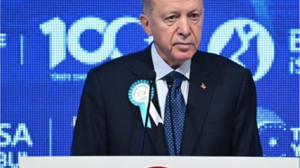 Erdoğan: 'CHP Siyasetten İstifa Etti'