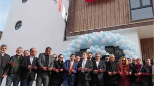 Edremit'in Mahalle Evi Hizmete Açıldı
