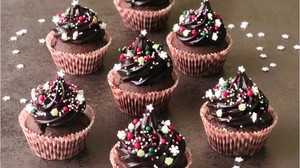 Çikolatalı Minik Çam Ağacı Muffin Tarifi!