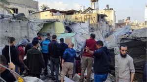 İsrail, Maghazi Mülteci Kampı’na bomba yağdırdı: 18 ölü
