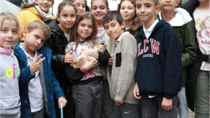 Balıkesir'deki Çocuklar Sokak Hayvanlarına Umut Oluyor