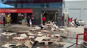 Balıkesir'de Bir Benzinlikte Patlama Meydana Geldi