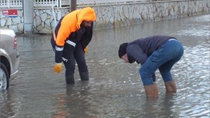 Edremit'te Yollar Göle Döndü