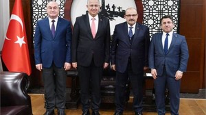 Kocaeli ve Balıkesir Üniversite Rektörleri Vali Ustaoğlu İle Buluştu