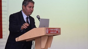 Müdür Tatlı Aday Öğretmenlere Yol Gösterdi