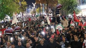 Muş’ta Gazze için meşaleli yürüyüş