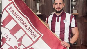 Bandırmaspor Yunan Kaleci Gelios ile Yollarını Ayırdı