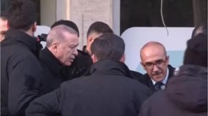 Cumhurbaşkanı Erdoğan şehit ailesini ziyaret etti