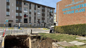 Bandırma'da Kaldırım Çöktü