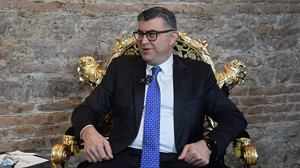 Sağlığın İzinde - Eczacı Odası Başkanı Göksel Gümüş