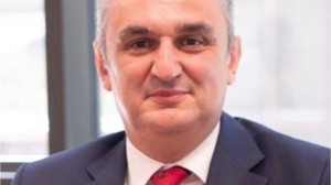 Altıeylül'e Yeni Bir Vizyon: Arıcan Belediye Başkan Adayı