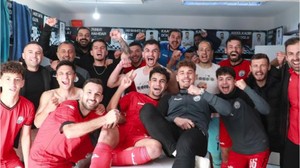 Burhaniye Belediyespor Yükseliyor!
