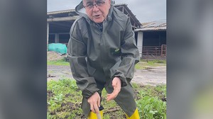 Altıeylül CHP Adayı Şehirli, Tarladan Mesaj Verdi