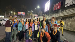 Balıkesirli Gezginler Everest Zirvesi İçin Yola Çıktı